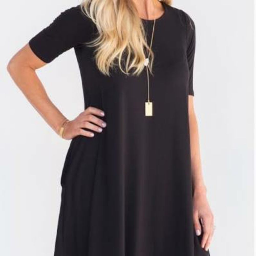 Agnes & Dora Black Swing Tunic